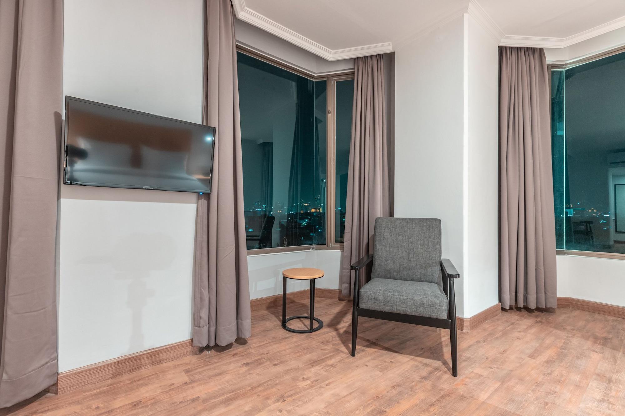 Super Oyo Townhouse 2 Hotel Gunung Sahari Jakarta Exterior photo
