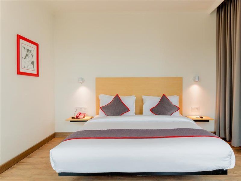 Super Oyo Townhouse 2 Hotel Gunung Sahari Jakarta Exterior photo